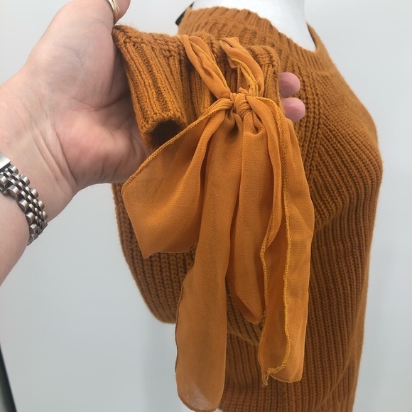 Iris basic‎ women’s Mustard knit sweater Size L - Picture 6 of 11